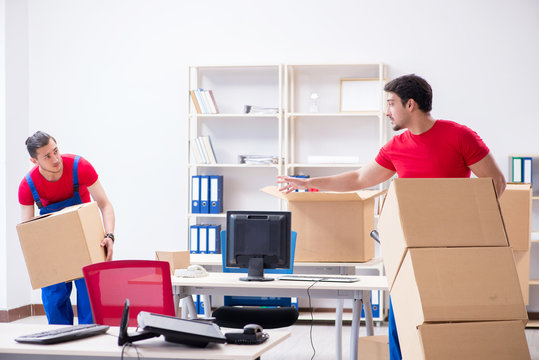 Moving shifting service in dubai
