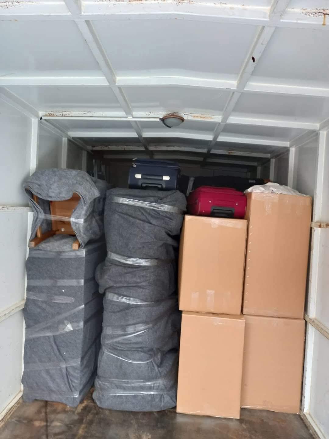 Moving shifting service in dubai